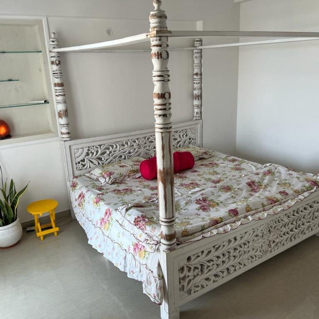 Wooden Handicraft Carved Mango Wood Poster Bed Queen Size (Antique White Finish) - WoodenTwist