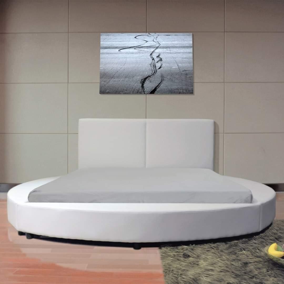 Luxury Modern Platform Round Queen Size Bed - WoodenTwist