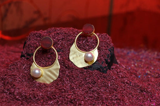 Golden Red Stone Earrings - WoodenTwist