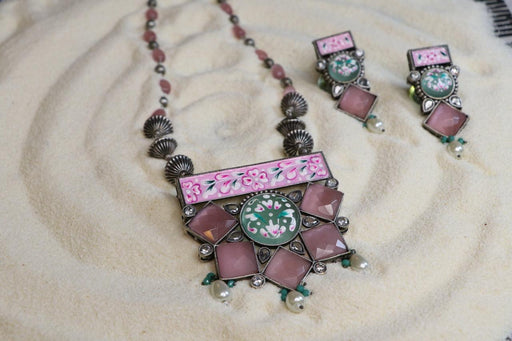 Pink Design Necklace Set - WoodenTwist