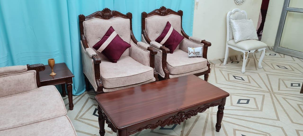 Wooden Twit Royal Hand Carved Teak Wood Sofa Set 3+1+1 with Center Table ( Brown ) - WoodenTwist