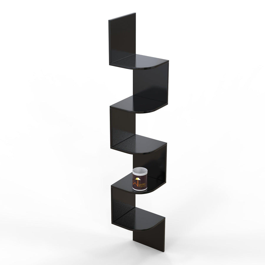 Showpieces, Vases or a Full Bookshelf
