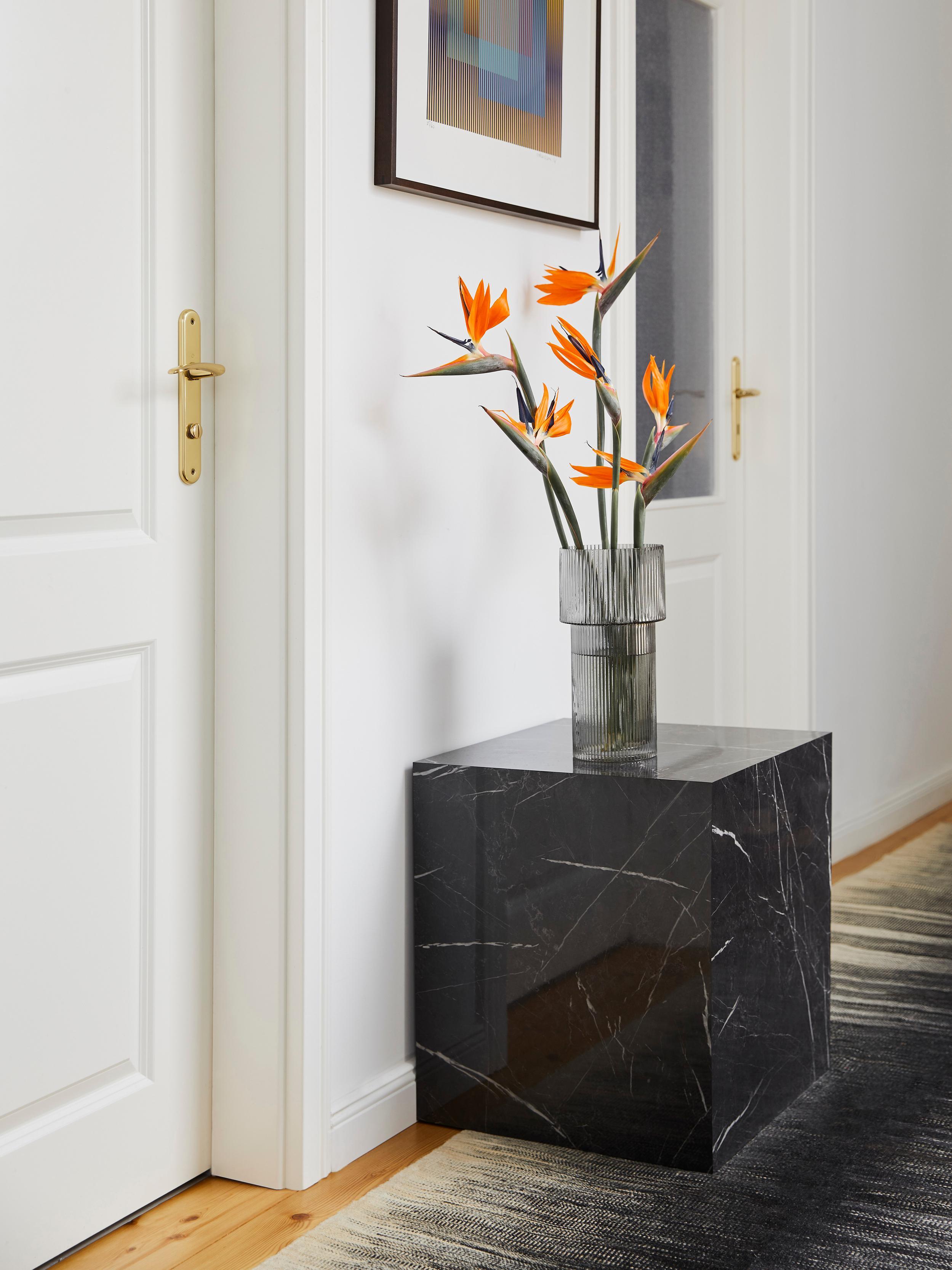 Ollie End Table in Black Marble Finish - WoodenTwist