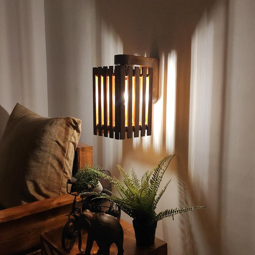 Elegant Brown Wooden Wall Light - WoodenTwist
