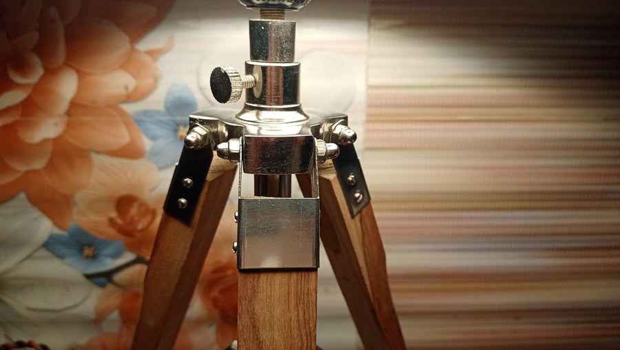 17-Inch Adjustable Height