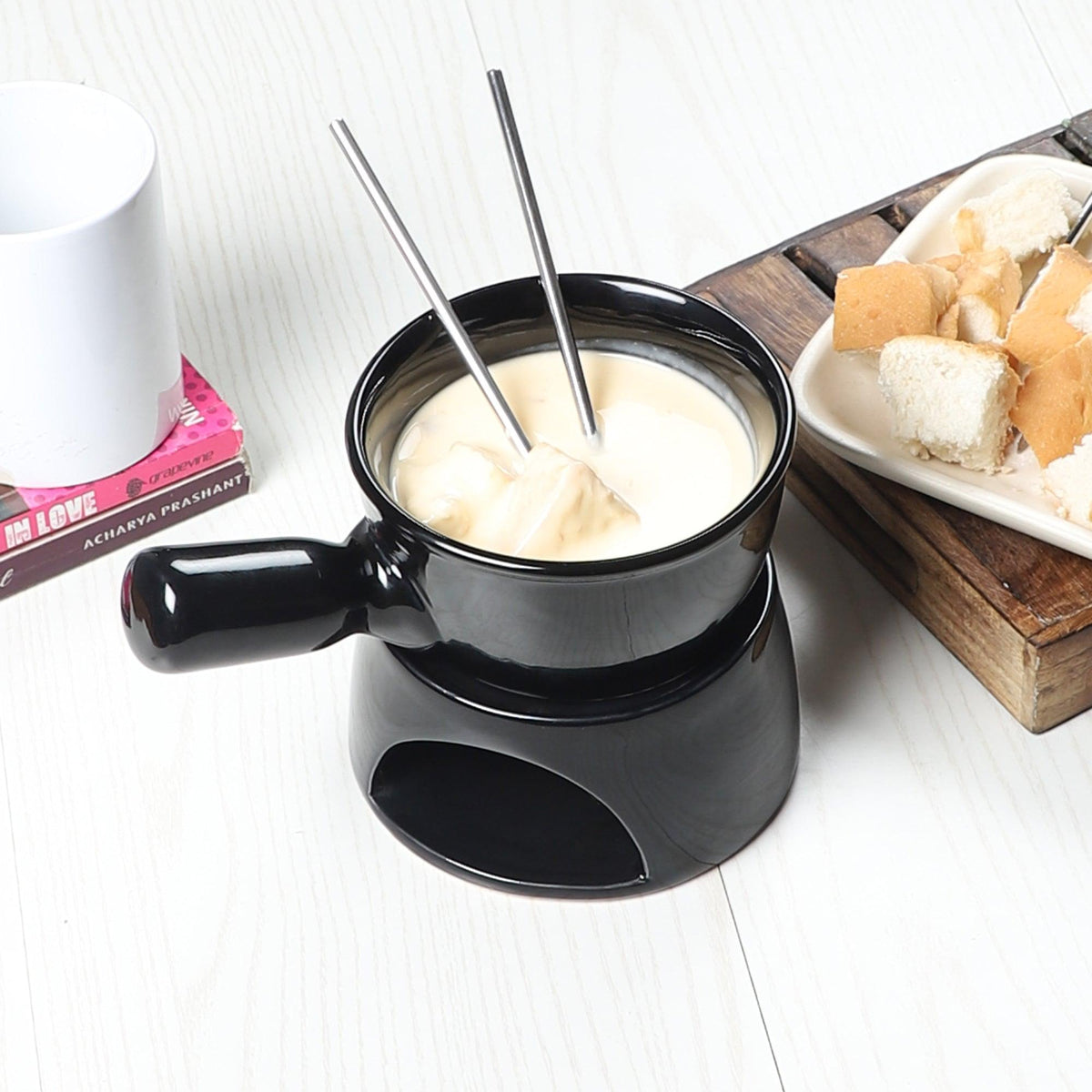 Black Fondue Set With Plate & Fondue Sticks - WoodenTwist