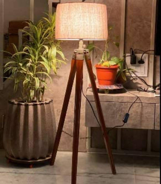 Wooden Tripod Floor Lamp for Living Room - WoodenTwist