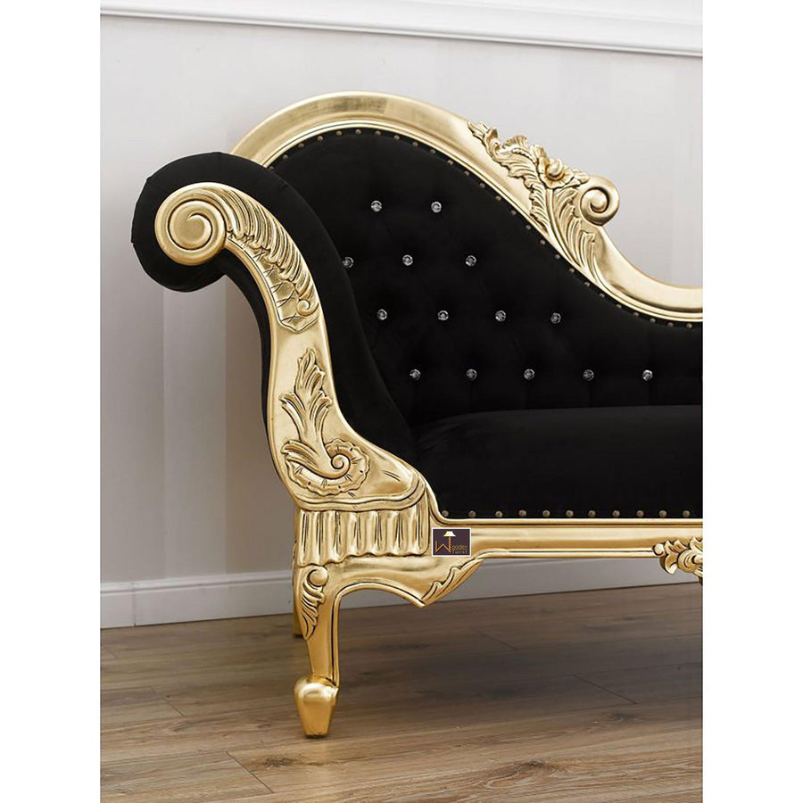 Comfortable Seating, Elegant Presence