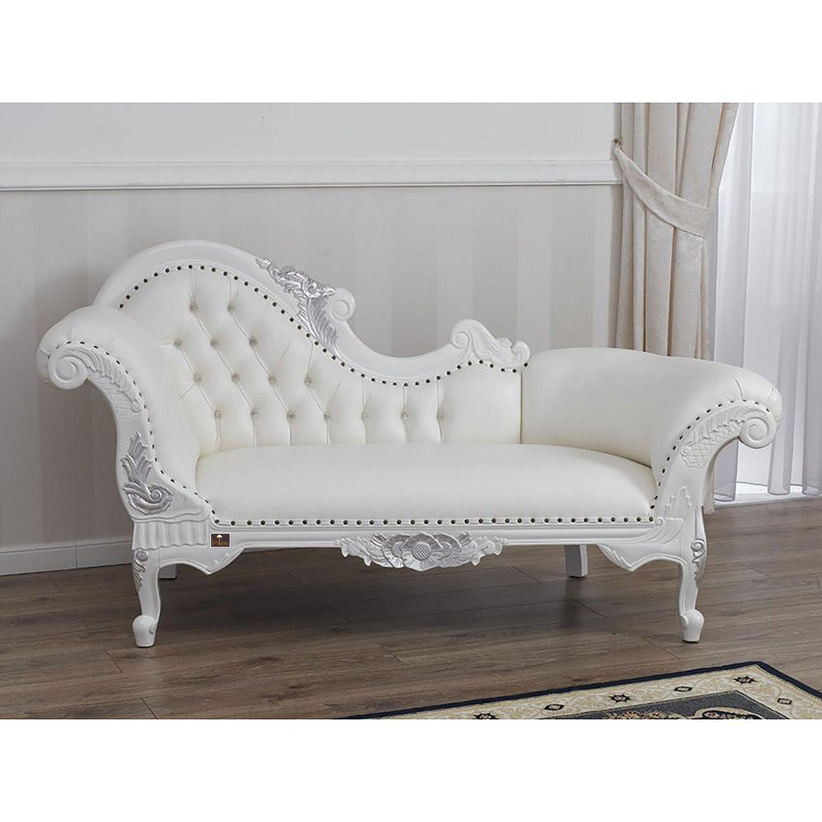 Hand-Carved Baroque Chaise Longue