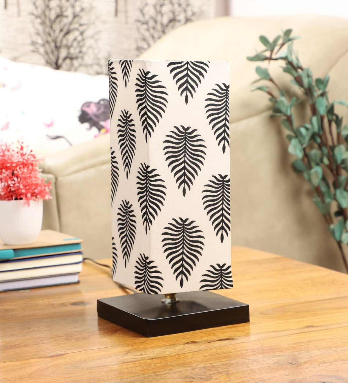 Tropical Print Shade With Metal Base Table Lamp - WoodenTwist