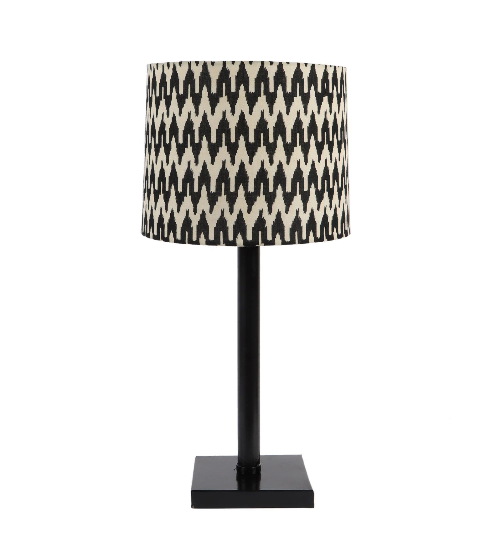 Chevron Design Print Shade With Metal Base Table Lamp - WoodenTwist