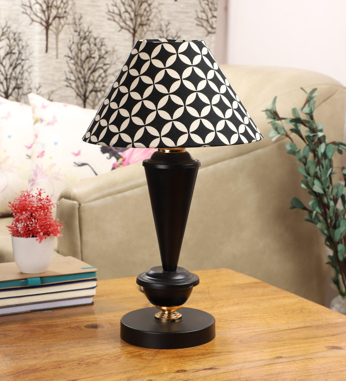 Geometric Design Print Shade With Metal Base Table Lamp - WoodenTwist