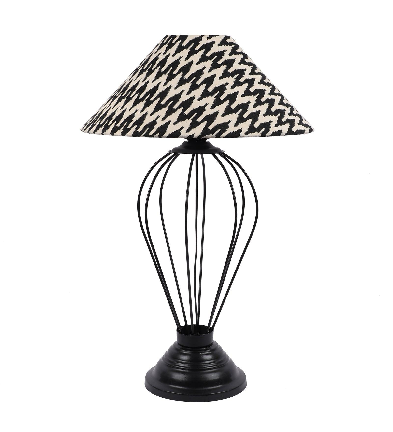 Chevron Design Print Shade With Metal Base Table Lamp - WoodenTwist