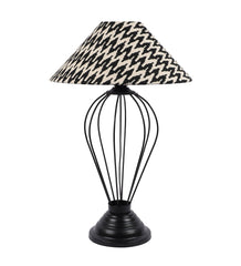 Chevron Design Print Shade With Metal Base Table Lamp - WoodenTwist