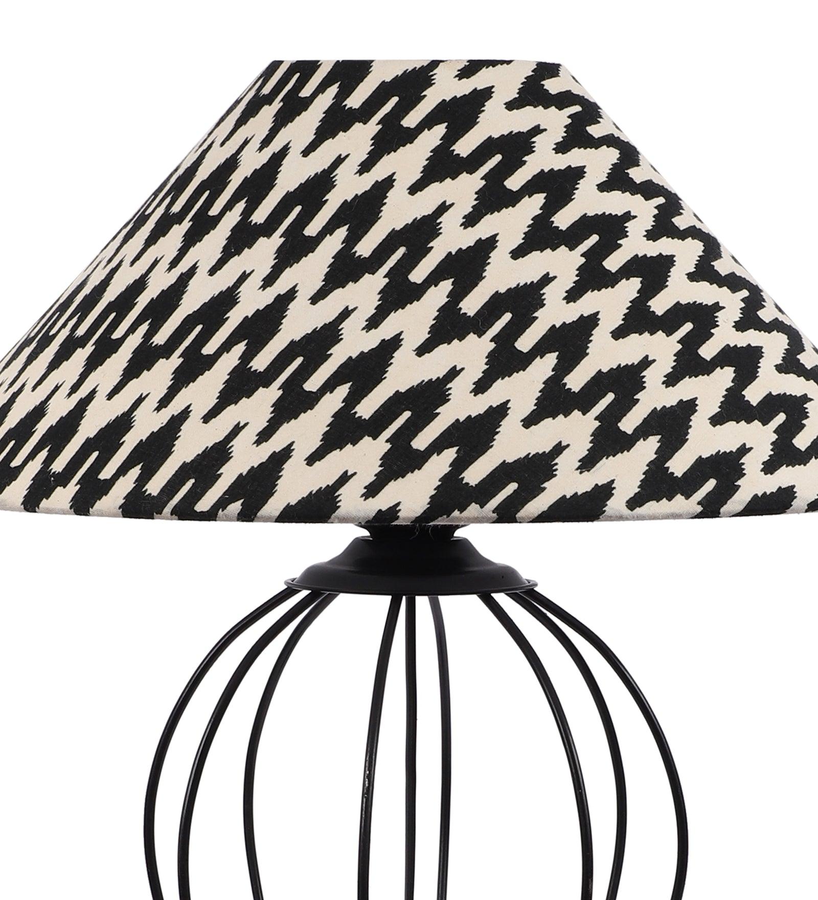 Chevron Design Print Shade With Metal Base Table Lamp - WoodenTwist