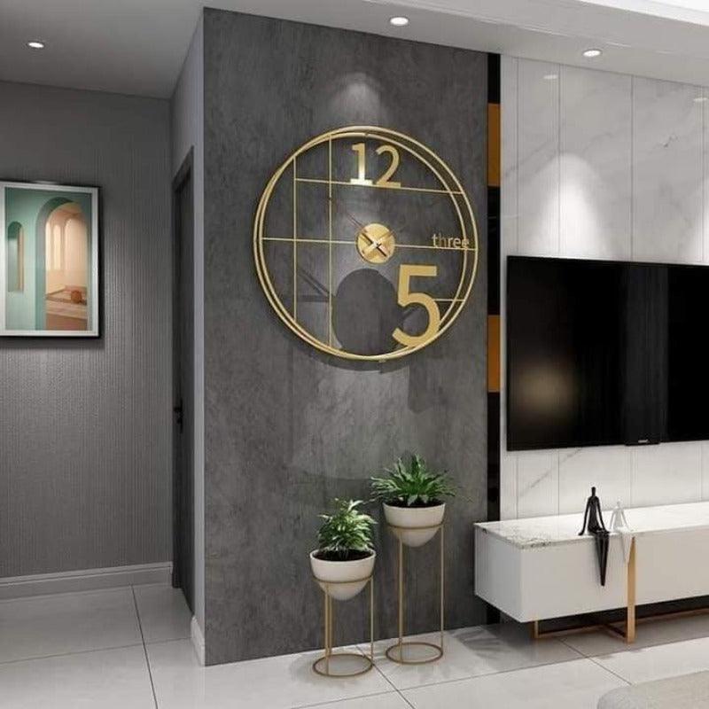 Golden Minimalist Wall Clock - WoodenTwist