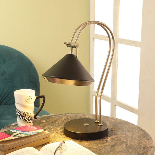 The "Shelby" Adjustable Table lamp in Silver And Black Finish - WoodenTwist