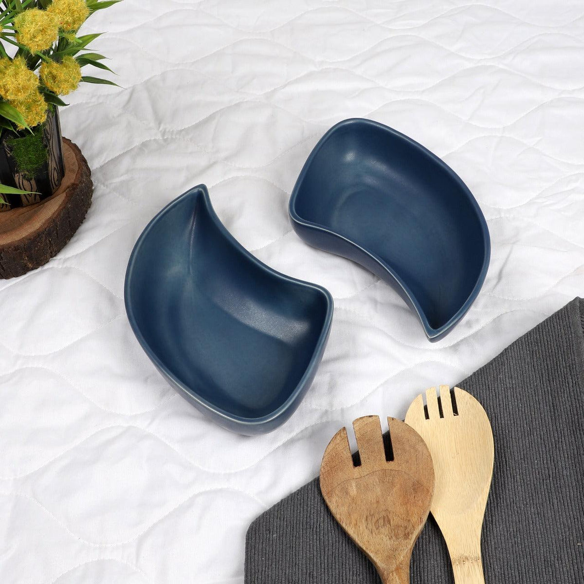 Cashew Shape Ceramic Platter (Set of 2) - WoodenTwist