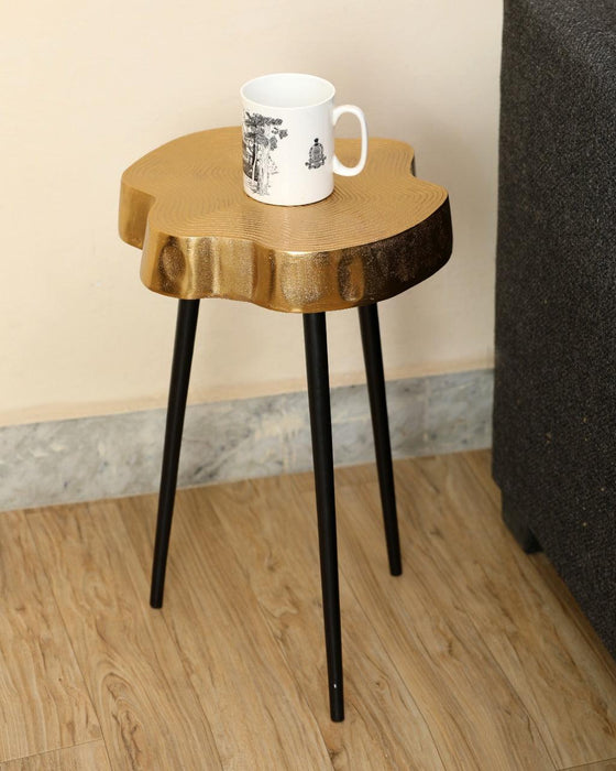 Sawed Log Table - WoodenTwist