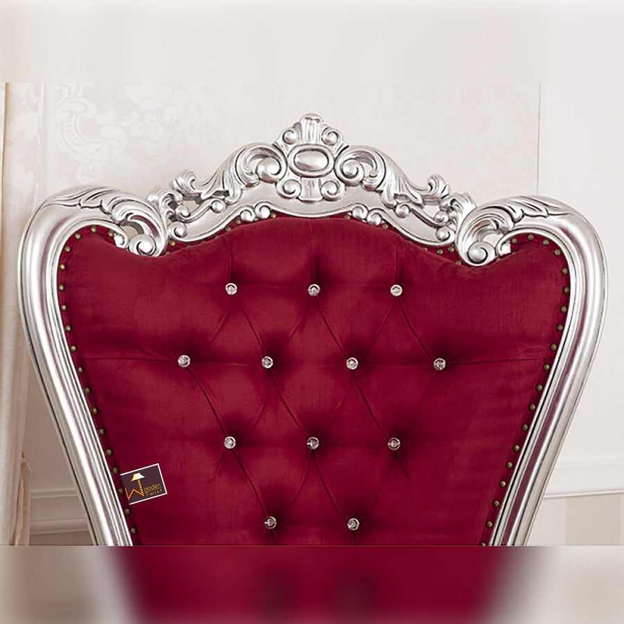 A Statement Seat for Any Room